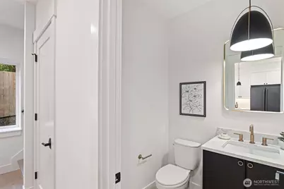 11220 115th Place NE, Kirkland, WA 98033 - Photo 17