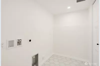 16725 NE 97th Street, Redmond, WA 98052 - Photo 27