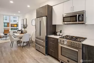 6309 9th Ave NE, Seattle, WA 98115 - Photo 9