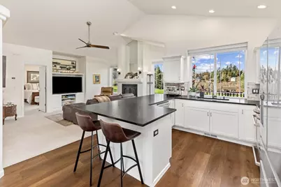 4946 Pleasant Glade Road NE, Olympia, WA 98516 - Photo 9