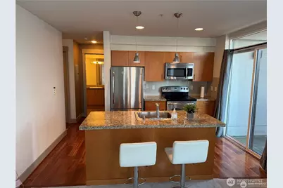 4547 8th Avenue NE #414, Seattle, WA 98105 - Photo 19