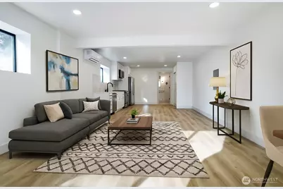 11647 Beacon Avenue S #2, Seattle, WA 98178 - Photo 3