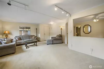 11301 126th Street E #241, Puyallup, WA 98374 - Photo 9