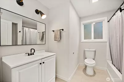 2949 S Bay Road NE, Olympia, WA 98506 - Photo 25