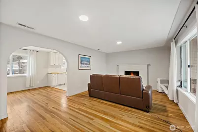 2949 S Bay Road NE, Olympia, WA 98506 - Photo 11