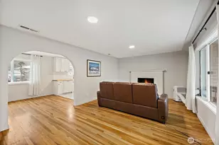 2949 S Bay Rd NE, Olympia, WA 98506 - Photo 11