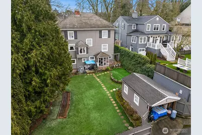 1021 34th Avenue E, Seattle, WA 98112 - Photo 19