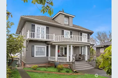 1021 34th Avenue E, Seattle, WA 98112 - Photo 3