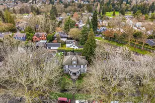 1021 34th Ave E, Seattle, WA 98112 - Photo 23