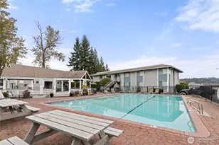 17407 NE 45th St, Redmond, WA 98052 - Photo 15