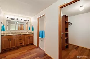 132 N 132nd St, Seattle, WA 98133 - Photo 5