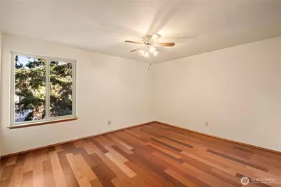 132 N 132nd Street #402, Seattle, WA 98133 - Photo 31