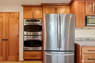 132 N 132nd St, Seattle, WA 98133 - Photo 23