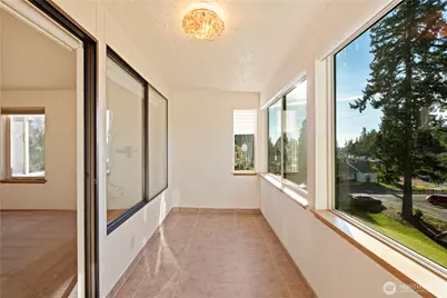 132 N 132nd Street #402, Seattle, WA 98133 - Photo 15