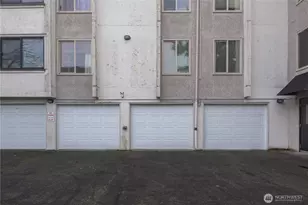 132 N 132nd St, Seattle, WA 98133 - Photo 37