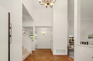 15710 SE 46th Way, Bellevue, WA 98006 - Photo 3