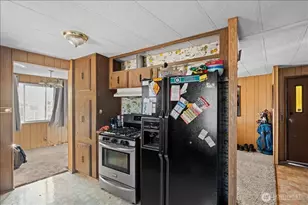 14322 Admiralty Way, Lynnwood, WA 98087 - Photo 11
