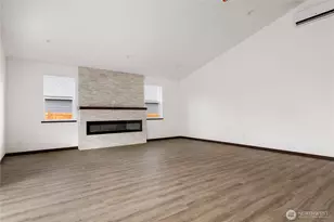 865 NW Shire St, Oak Harbor, WA 98277 - Photo 9