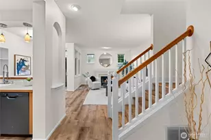 18708 109 Ln SE, Renton, WA 98055 - Photo 9