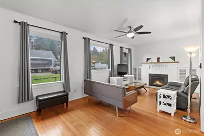 7923 276 Street NW, Stanwood, WA 98292 - Photo 5