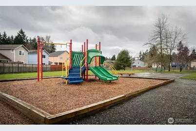 12717 E 166th Street Court E, Puyallup, WA 98374 - Photo 15