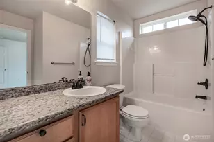 12717 E 166th Street Ct E, Puyallup, WA 98374 - Photo 27