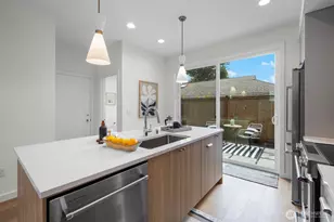 10043 B 8th Ave NW, Seattle, WA 98177 - Photo 9