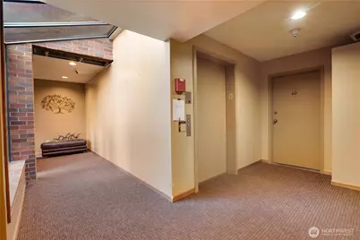 35 Broadway #1, Tacoma, WA 98402 - Photo 33