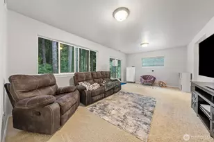 18634 Woodside Dr SE, Yelm, WA 98597 - Photo 17