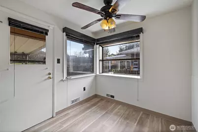 5829 S Bell Street, Tacoma, WA 98408 - Photo 7