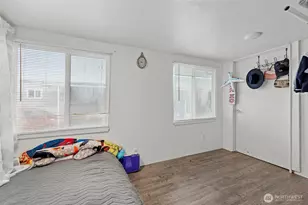 20420 Lafayette Rd, Burlington, WA 98233 - Photo 9