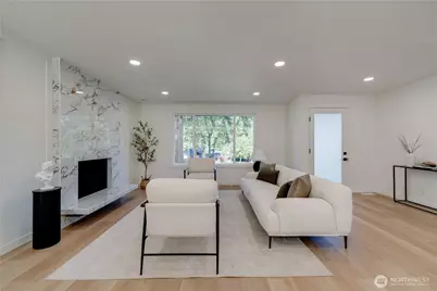 416 221st Street SW, Bothell, WA 98021 - Photo 7