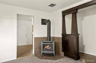 1025 E 54th St, Tacoma, WA 98404 - Photo 9