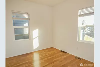 7515 Cascade Drive, Everett, WA 98203 - Photo 11