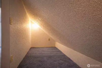 5116 Meridian Avenue N #1/2, Seattle, WA 98103 - Photo 19