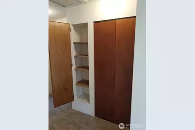 5116 Meridian Avenue N #1/2, Seattle, WA 98103 - Photo 9