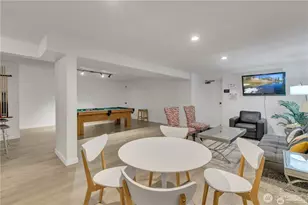 2253 Gilman Dr W, Seattle, WA 98119 - Photo 31