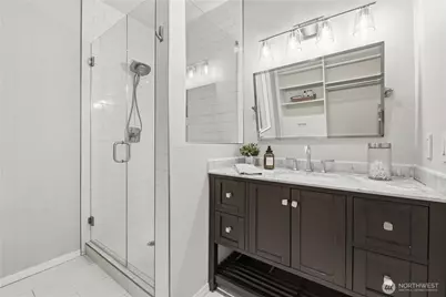 2253 Gilman Drive W #505, Seattle, WA 98119 - Photo 17