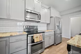 4201 Ambrosia Ln, Bellingham, WA 98226 - Photo 11