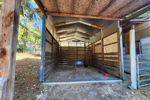 554 Briarwood Ln, Brinnon, WA 98320 - Photo 31