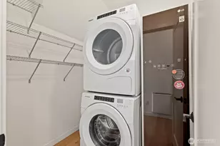 748 N 96th St, Seattle, WA 98103 - Photo 7