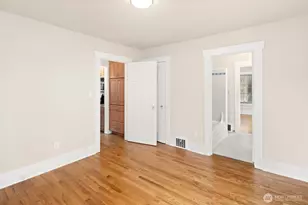 5804 8th Ave NE, Seattle, WA 98105 - Photo 19