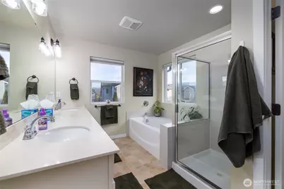 900 Crested Butte Boulevard, Mount Vernon, WA 98273 - Photo 23