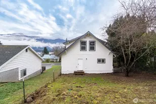 403 NW Roselawn St, Stevenson, WA 98648 - Photo 27
