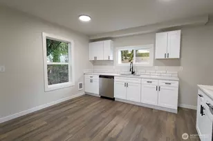 403 NW Roselawn St, Stevenson, WA 98648 - Photo 11