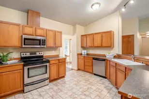 8715 148th St NW, Gig Harbor, WA 98329 - Photo 9