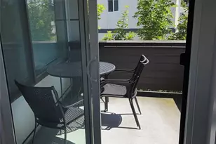 7814 Stroud Ave N, Seattle, WA 98103 - Photo 13