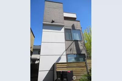 7814 Stroud Avenue N, Seattle, WA 98103 - Photo 15