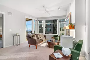 2000 Alaskan Wy, Seattle, WA 98121 - Photo 17