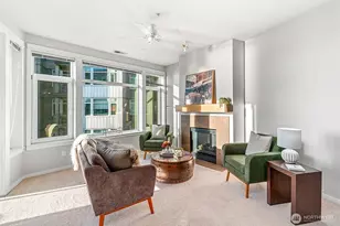 2000 Alaskan Wy, Seattle, WA 98121 - Photo 15